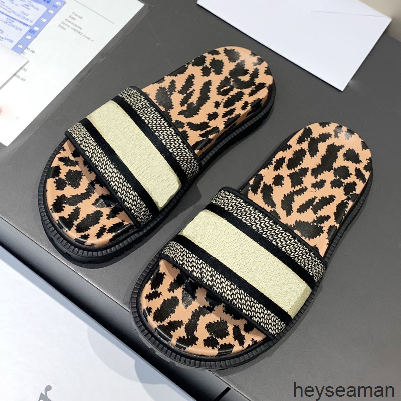 

Slippers dway designer cotton platform slippers women sandals denim ladies summer flat flops outdoor beach flip Black white womens embroidery 8HHC, 2# shoe box