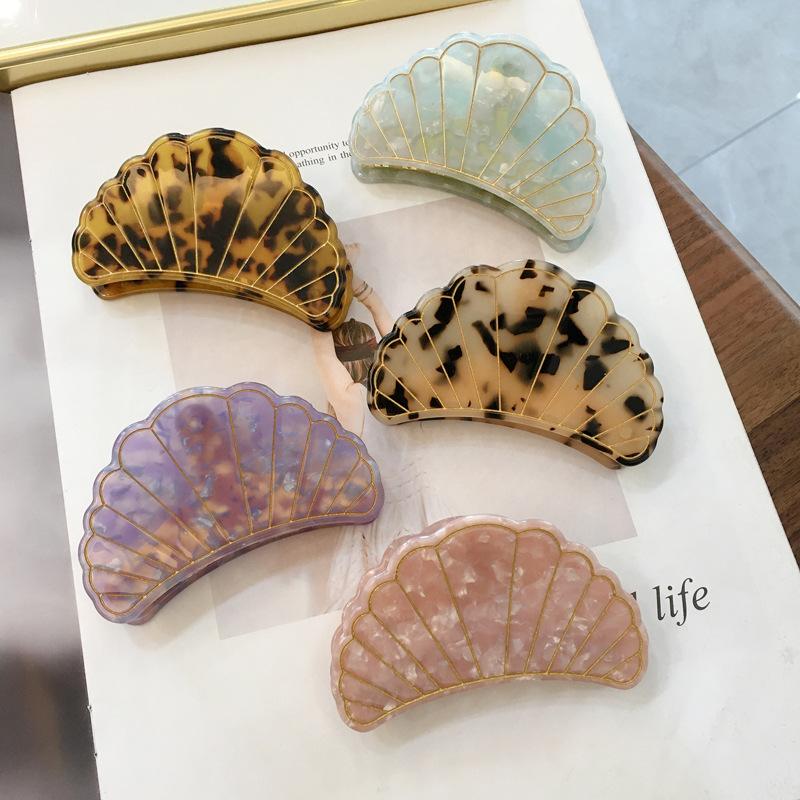 

8.8*5.6cm Fashion Acetic Acid Plate Hair Scalloped Shell Shaped Hair Crab Clips Women Adult Clamp Accessories