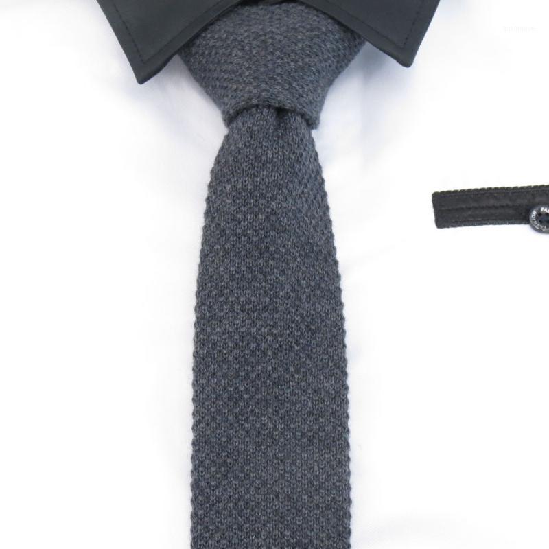 

Wool ties for men black grey Necktie 5cm Solid Slim knitted Ties For Men's leisure fasion Party Accessories flat Gravata1