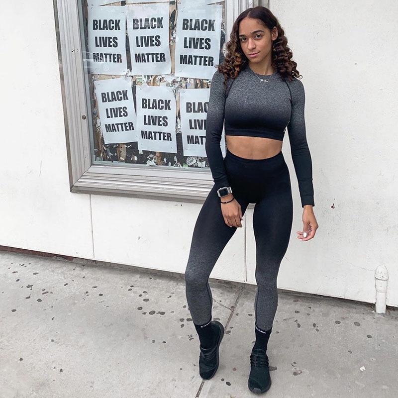 

Seamless 2 Pcs Set Sports Women Yoga Suit Gradient Long Sleeve Crop Top High Waist Hips Yoga Pants Fitness Leggings Workout, Black