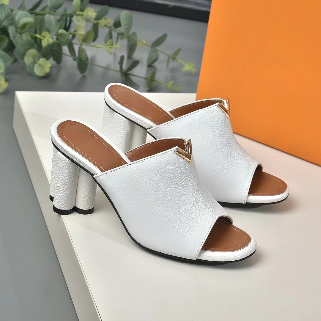 

Classic Womens Popular Leather Sandal Slippers Striking Gladiator Style Leather Outsole Flat Canvas Plain Sandals Shoes wegwegre, Price difference