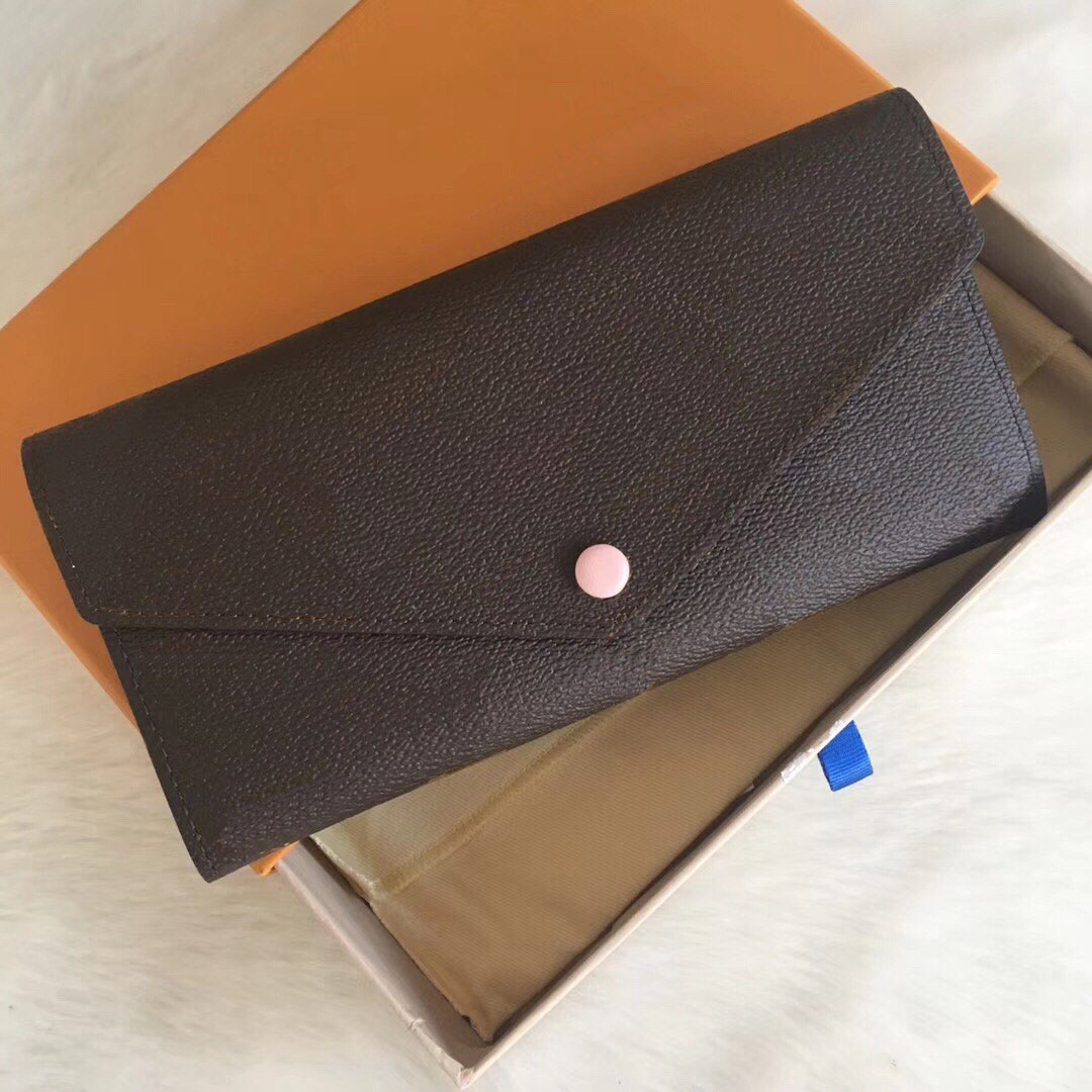 

Fashion Classic Leather Passport Cover, card bag, ticket holder, ID card bag. It is necessary for Tourism,wallet,LQ009, The picture shall prevail