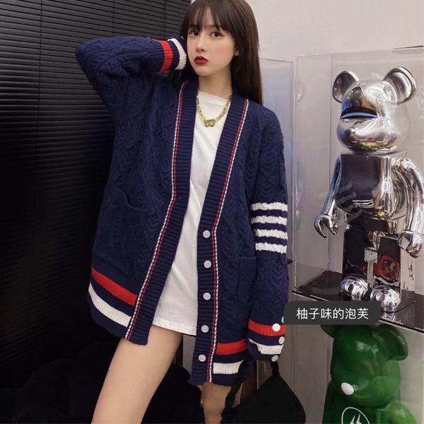 

2020 custom contrast knitted cardigan women' winter New loose college style outer wear sweater coat, Beige