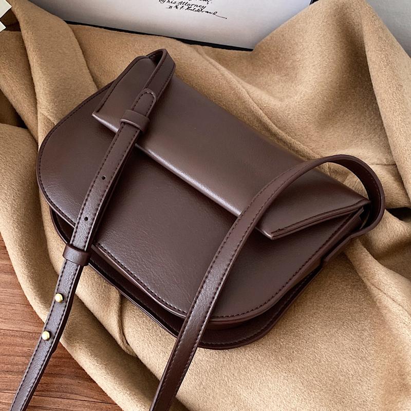 

2021 Vintage Women's Crossbody Bag Fashion Small Saddle Hand Bags PU Leather Female Handbags zipper Designer Solid Retro, Brown bag