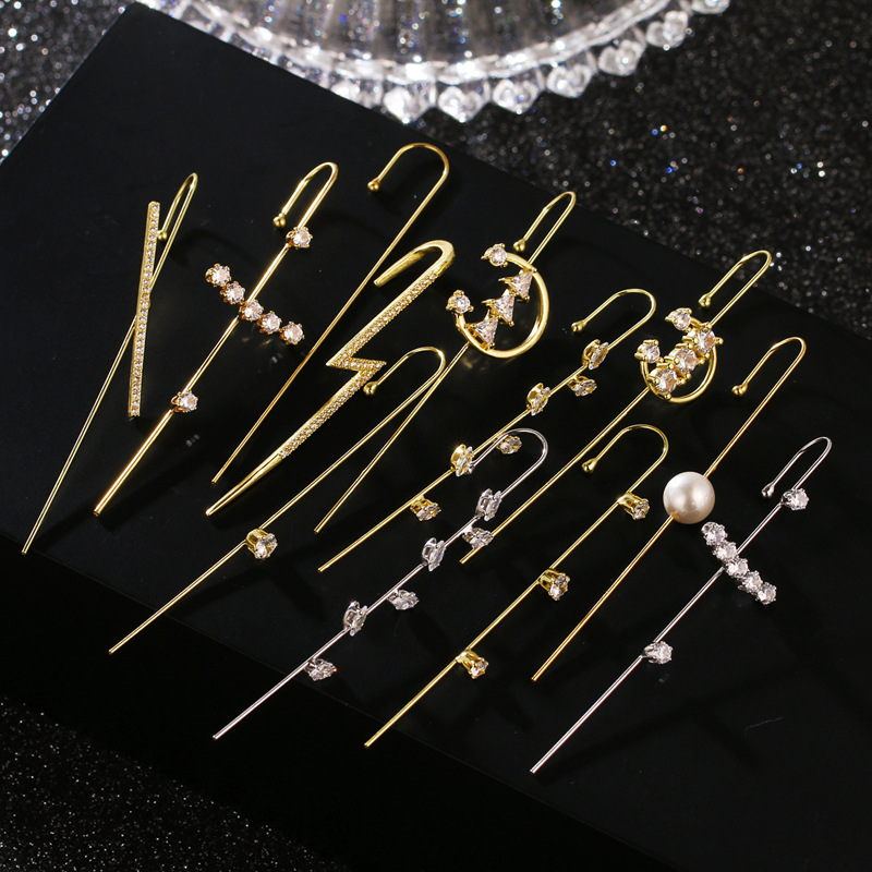 

Ear Wrap Crawler Hook Earrings for Women Girls Fashion 14K Gold Plated Cuff Earring Set Unique Rhinestone Jewelry
