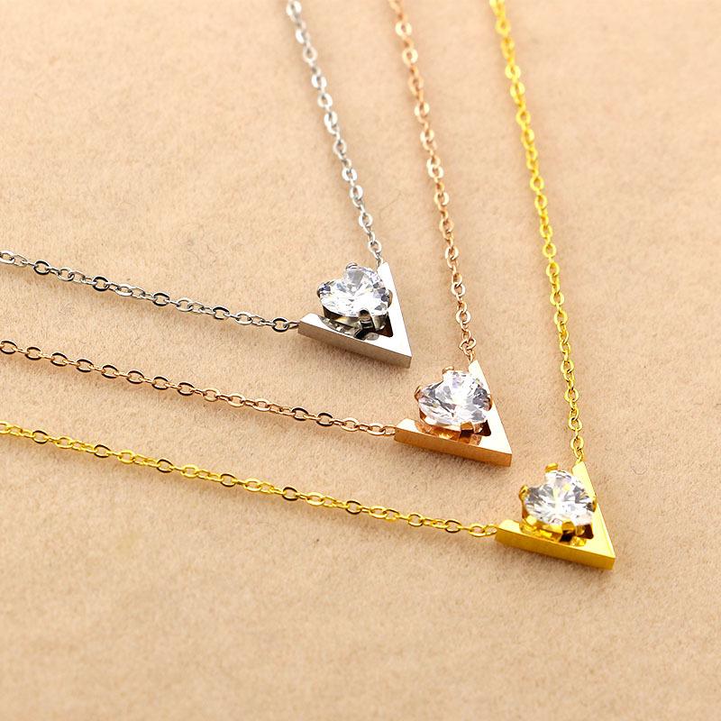 

Pendant Necklaces Fashion Stainless Steel Rose Gold Color Love Heart Crystal V Letter Necklace Women Gift