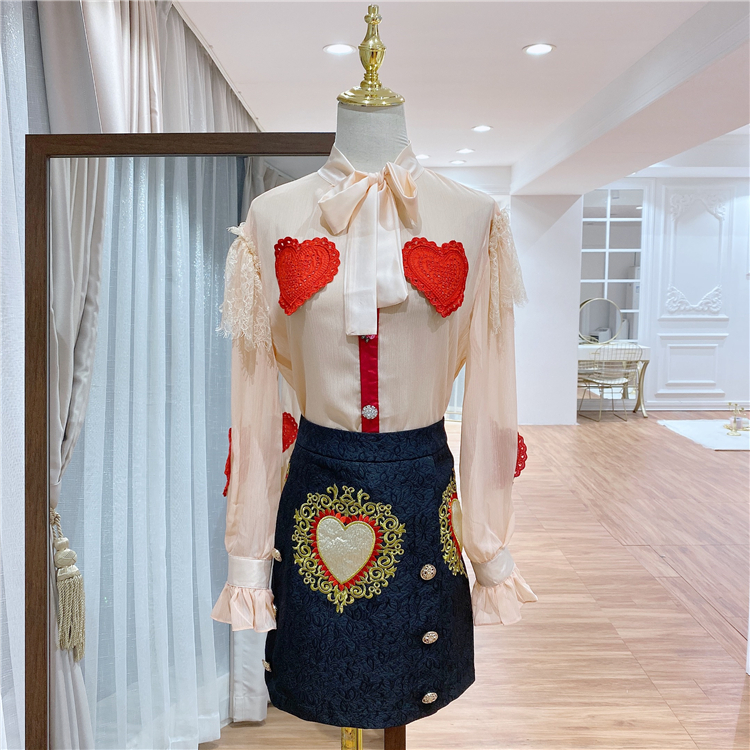 

2020 Exquisite Heavy New Industry Embroidered Double Love Breasted High Waist Short a Line Skirt Retro Female Style 6963, See chart