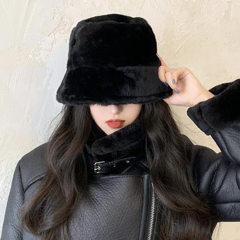 

2020 Winter Bucket Hat Fashion Thick Warm Woolen Fleece Women Cap Solid Black Female Lady Fisherman Hats Outdoor Panama Caps