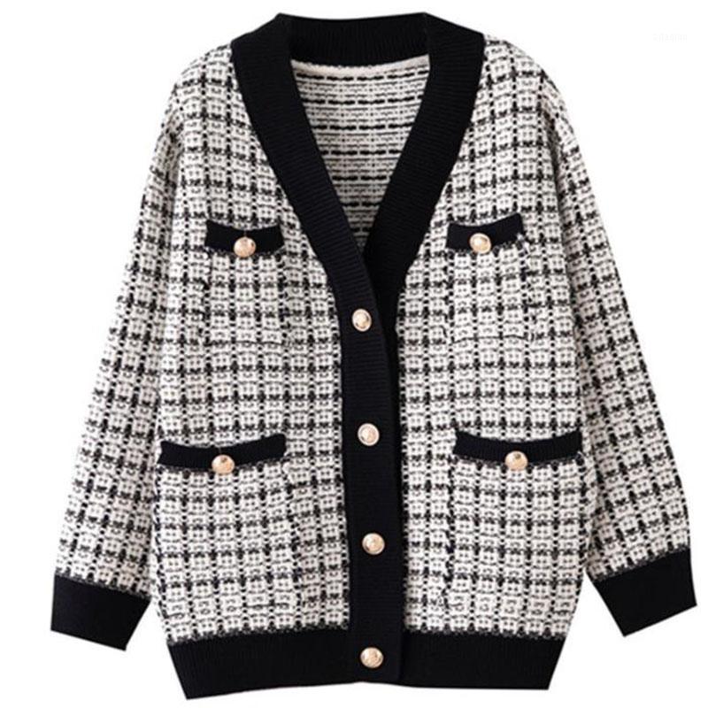 

Autumn new sweater sweater Korean casual breeze gold button cardigan1, Black