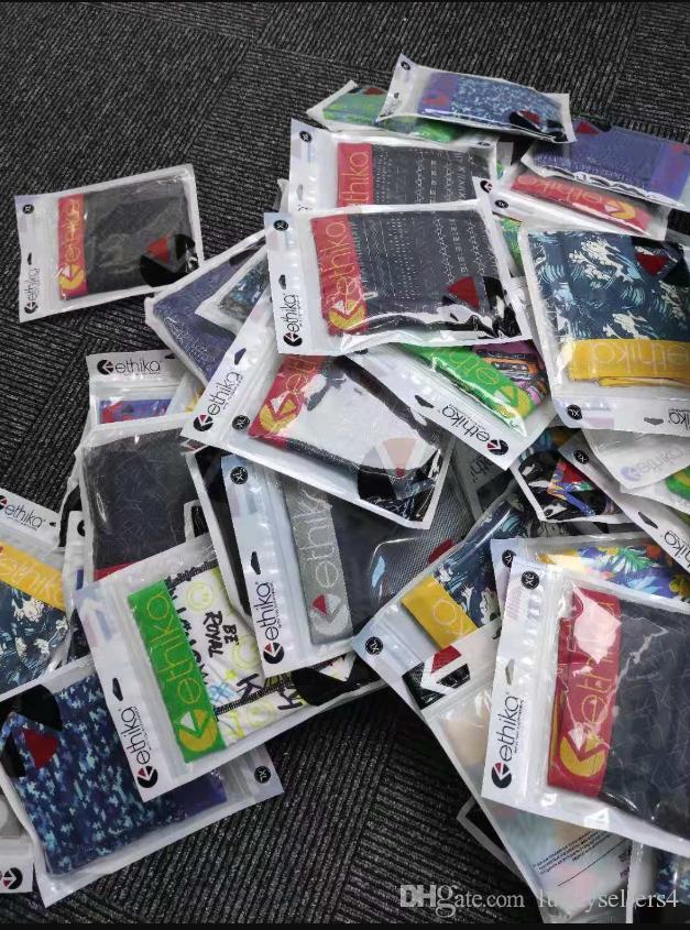 

In Stock Mens Design Underwear Boxer Shorts Mens Hot Male Underwear Men Boxer Underpants Comfortable Breathable Cuecas Boxer S-XL8924, Random colors