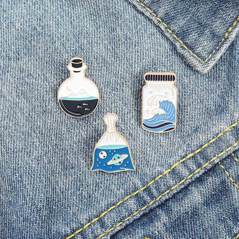 

Waves Islands Planet Dream Enamel Pin Glass Bottle Ocean Sea Wave Brooch Clothes Package Accessories Jewelry Gift for Friends