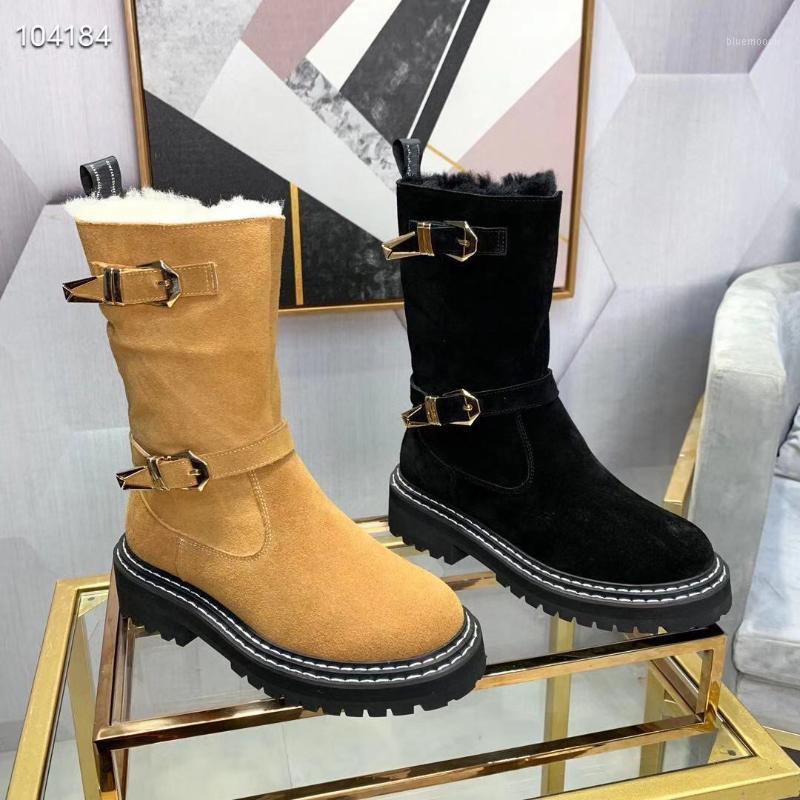 

With The New fashion Non-slip booties Fabric cow suede Inside, the feet are all wool Wear-resistant non-slip rubber outsole1, Black