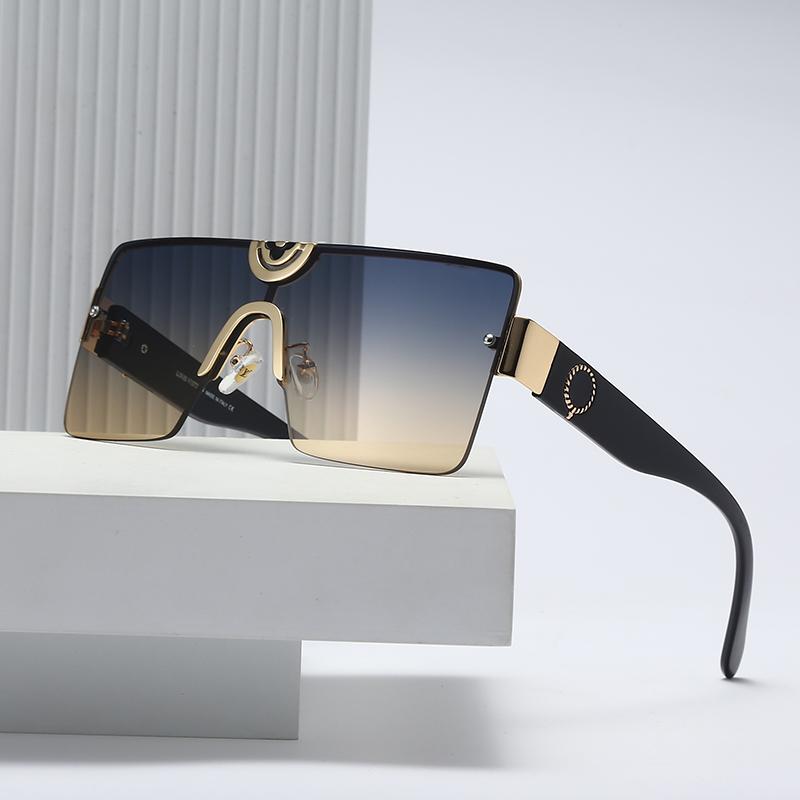 

2021 Fashion Cool Metal Square Style Gradient Sunglasses Men Driving Vintage Brand Design Alloy Sun Glasses 2102