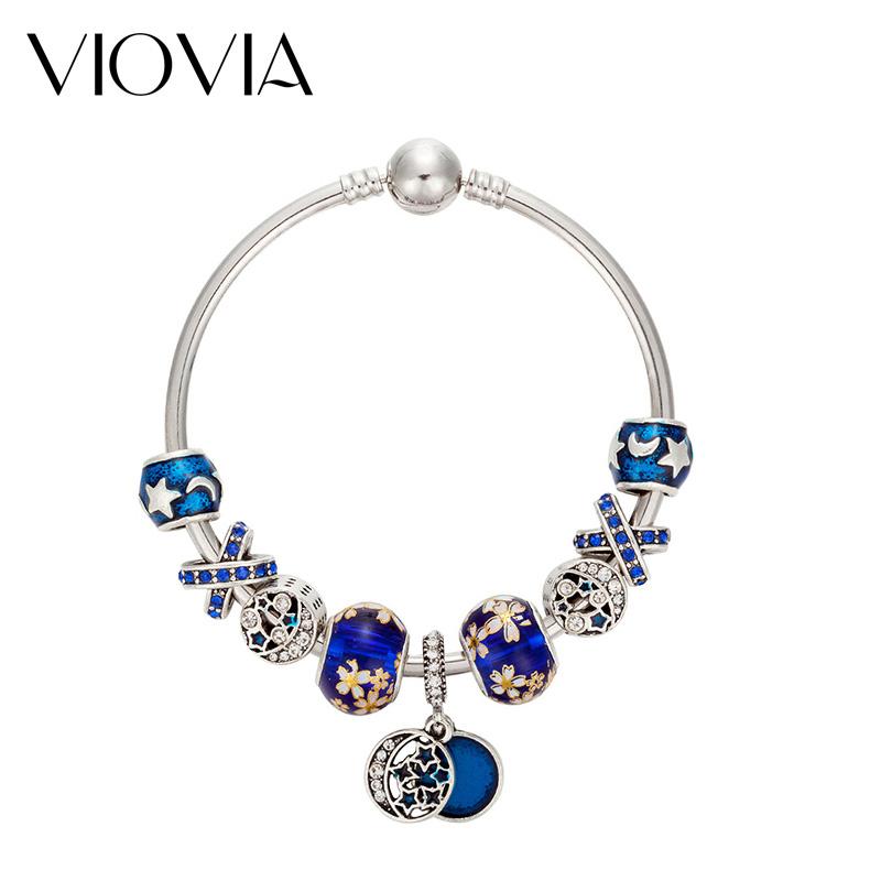

VIOVIA Simple Charm Bracelets & Bangle Blue Crystal Star Moon Pendant Bracelets For Women Girl Bracelet Jewelry B17067