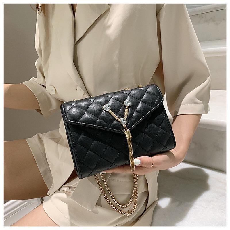 

Belvah 2021 New Korean Style Women Lady Fashion Casual Classic Designer Crossbody Shoulder Bag Chains Zipper Pocket, Green shoulder bags