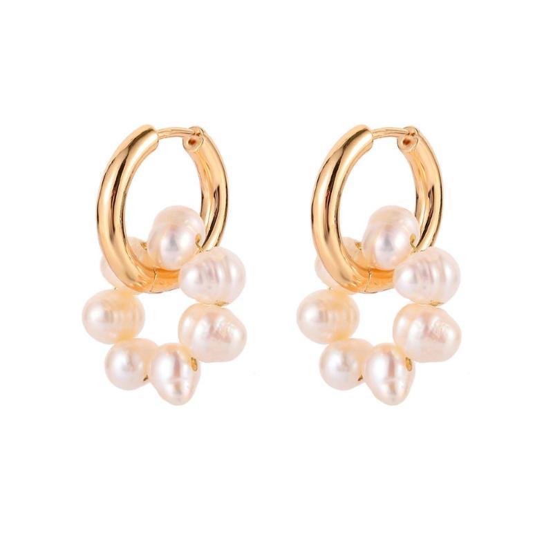 

New Designs Gold Plated Brass Smooth hoop Jewelry Freshwater Pearl Beads Round Huggies Earrings for women