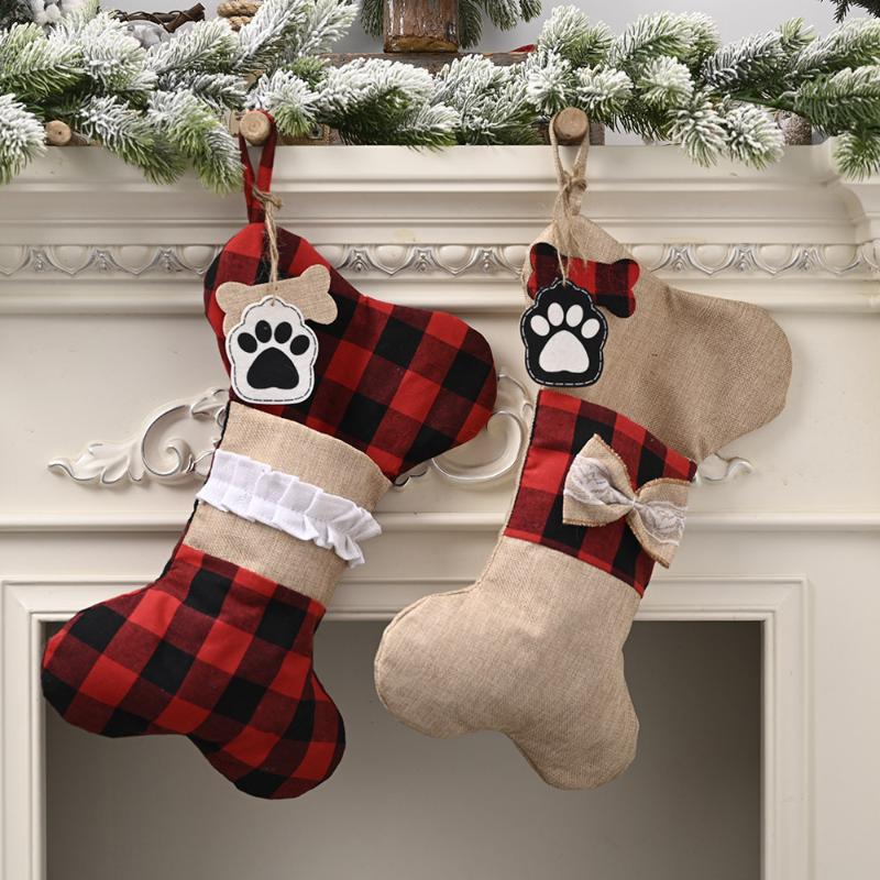 

1pcs Cute Bone Pattern Chirstmas Stockings Plaid Candy Gift Bags Gift Holders Ornaments Party Home Decorations