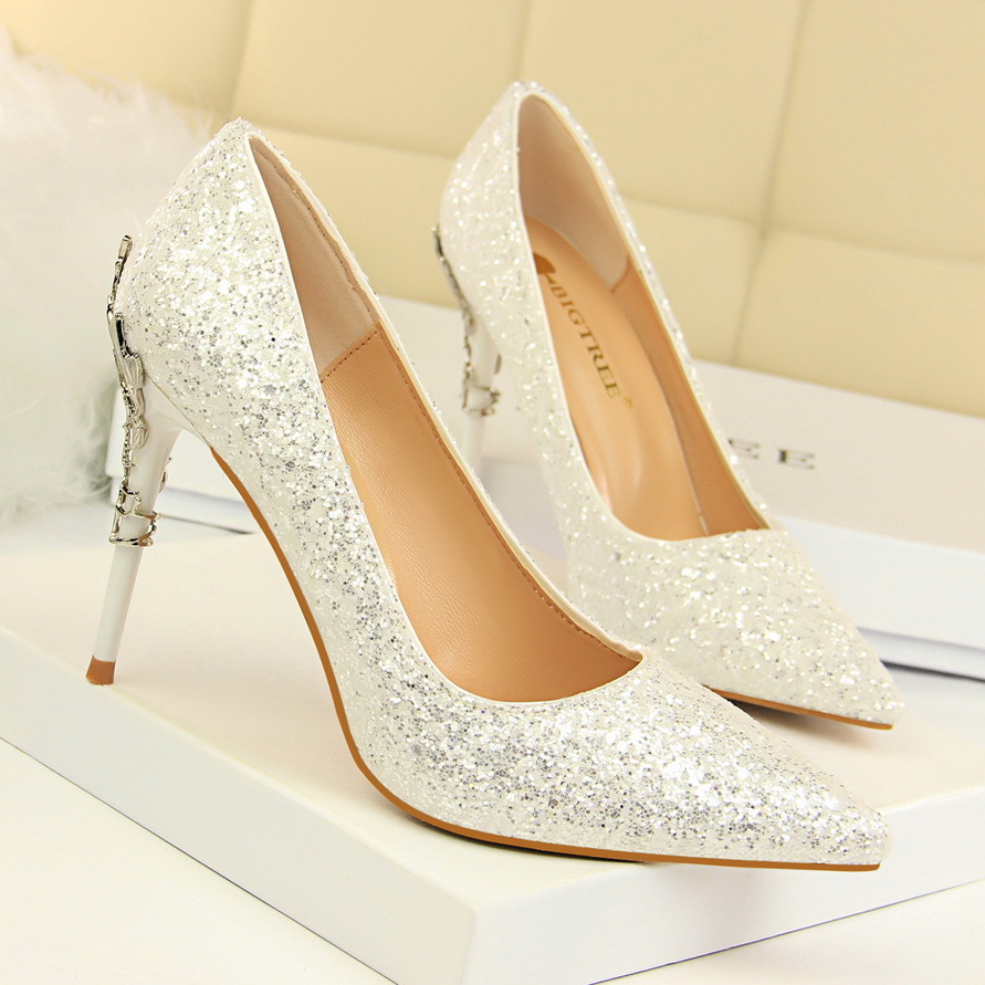 

2021 New Western Fashionable Sexy Nightclub Womens Metal Thin Heels High-heeled Lips Pointed to Sequin Shoes 689y, Gold