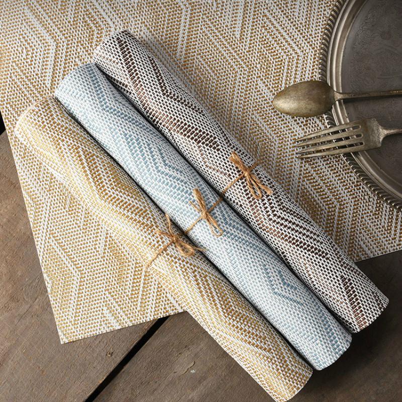 

4PCS/Lot PVC Table Napkin Tableware Mats Pads Kitchen Table Mats Decorative PVC Placemats for Dining Heat Insulation