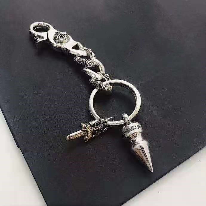 

8NEW European and American fashion hot selling key chain customized 18K astronaut - plated key chain