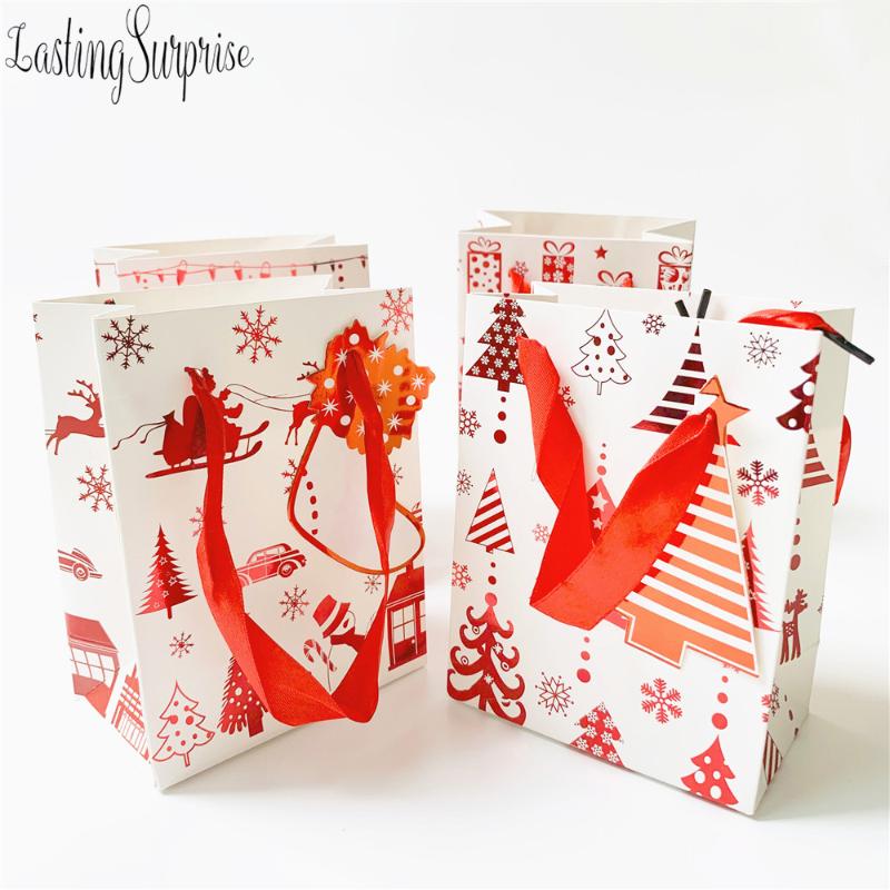 

Merry Christmas Gift Bags Paper Gift Wrapping Bags Goodie Packing Bag Christmas Prints Treat Kraft Xmas Favor Bag