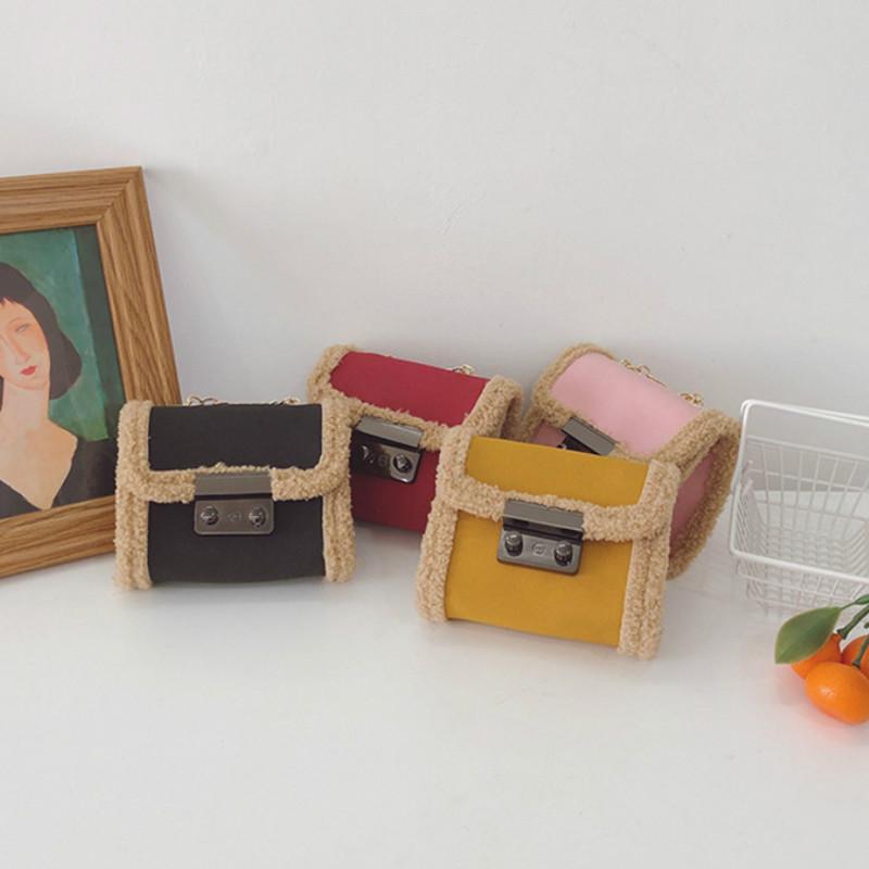 

Kids Mini Clutch Purse 2021 Cute Girls Princess Messenger Bag Little Girl Small Coin Pouch Wallet Baby Party Purse, Black