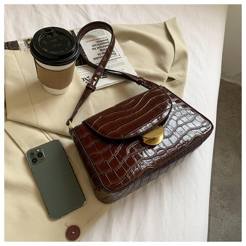 

Shoulder Bag Small Crossbody Bags for Women 2021 Luxury Fashion Alligator High Quality PU Leather Chain Bag Designer New, Black