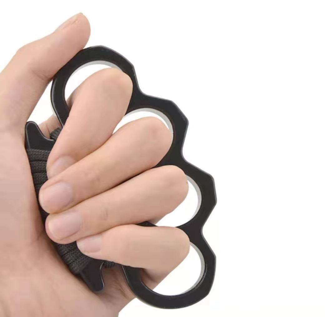 

Silver/Gold/Black Thin Steel Brass knuckle dusters,Self Defense Personal Security Women's and Men's self-defense Pendant5434596