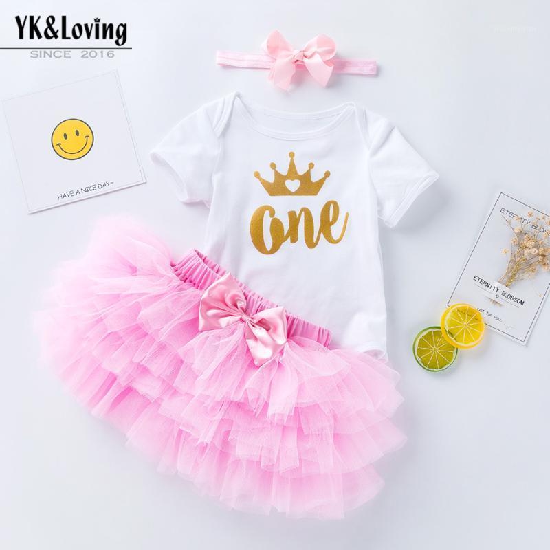 

Newborn Baby Girl Clothes 3pcs Set Kids Flower Bodysuit Top + Ruffle Shorts + Headband Baby Girls Outfits Infant Set1, Two