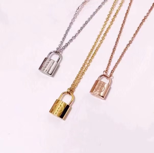 

luxury designer jewelry women necklace lock Pendant necklace stainless steel 18K gold Rose Gold thin chain mens necklaces fashion jewelry, White