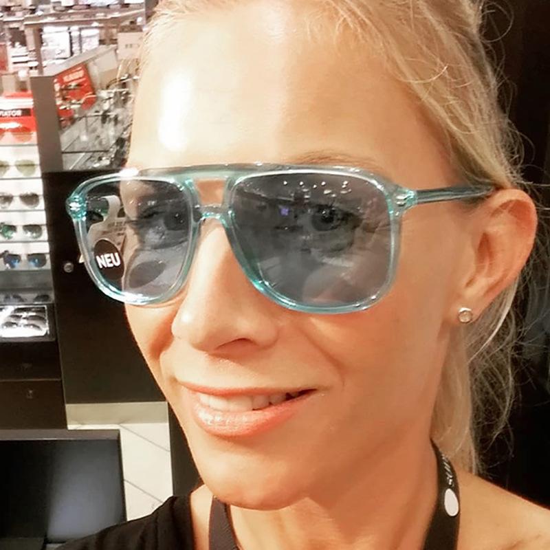 

Sunglasses 2021 Vintage Oversized Square Women Brand Designer Retro Sun Glasses Rectangle Female Candy Color Eyewears MN5181