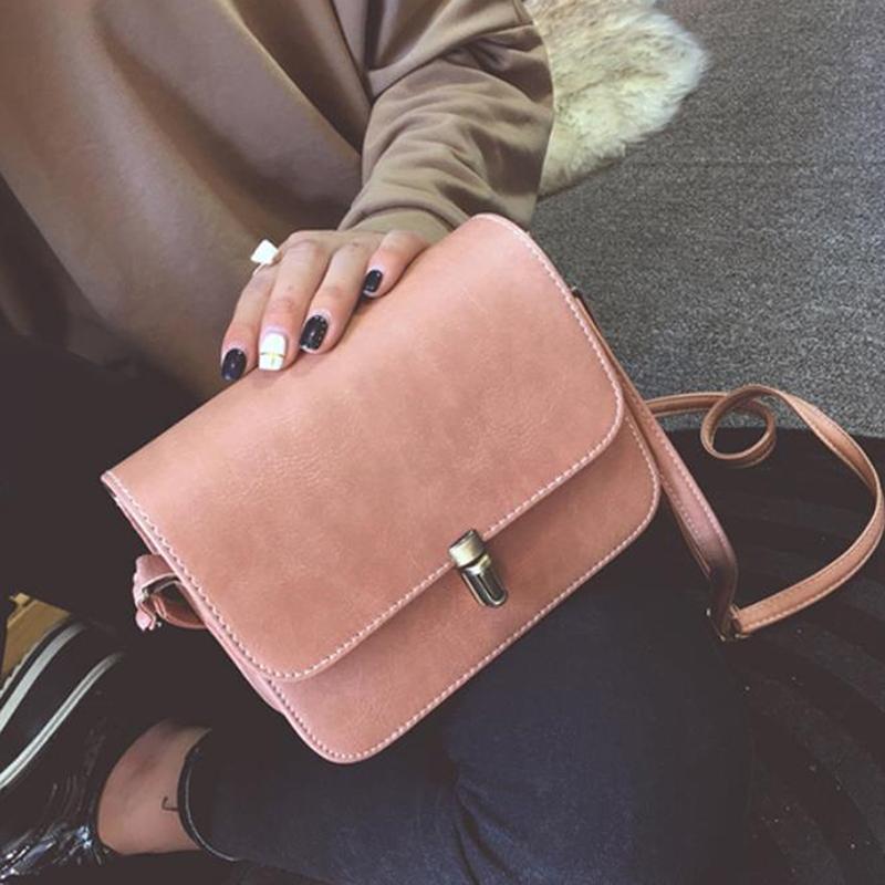 

2021 Women Messenger Bag Square Bag Solid Color Turn Lock Mini The Tide Female Handbag Shoulder Diagonal Cross Body, Black