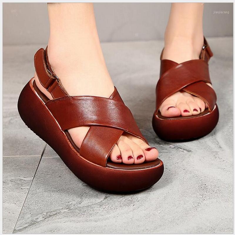 

2020 Genuine Leather Ladies sandals Thick bottom Slip-On fashion retro Handmade women casual shoes Platform sandal 35-401, Black