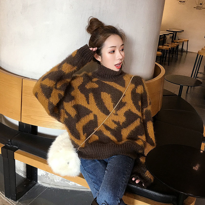 

2021 quality Leopard Knitted High Women's Nightgown Autumn Winter Version of the Red Social Network Short Lazy Wind LAU4, Black