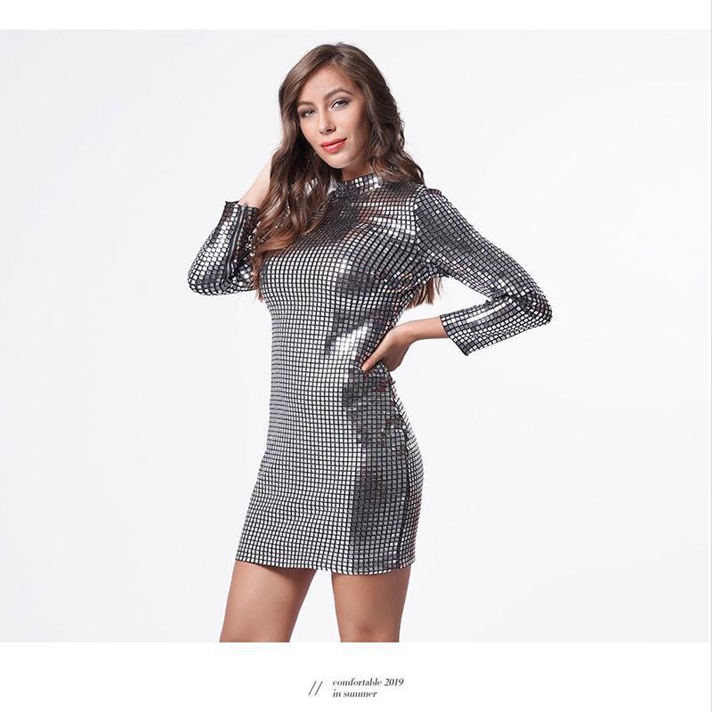 

Spring / Summer 2020 New Slim Skirt Women' Silver Lens Compact Mini Lady Wearing Sexy Silver Turtleneck Nine Sleeves1, Gray
