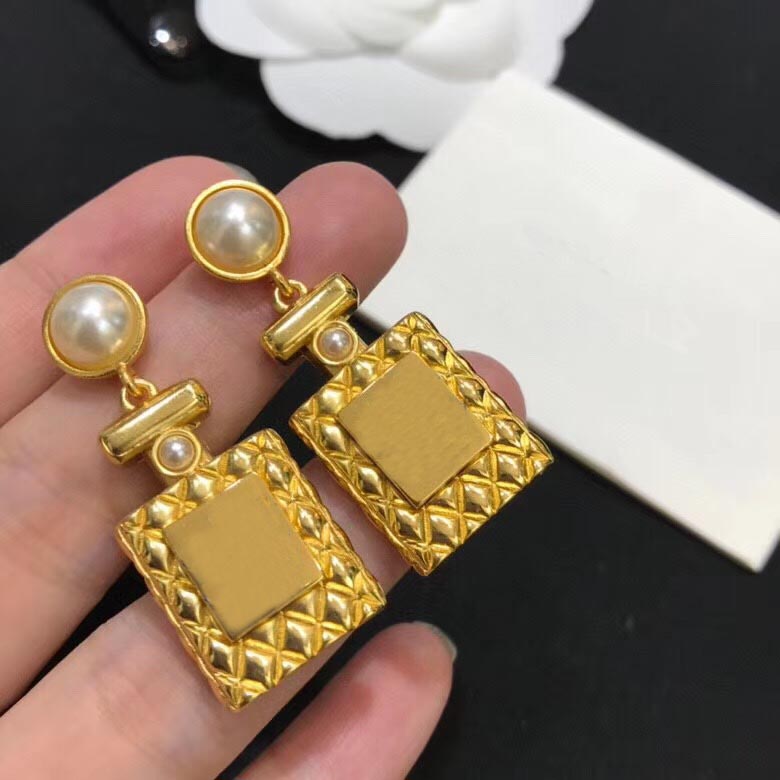 

Luxurious quality Have stamp Top quality bottle shape design stud earring with diamond for women wedding jewelry and pearl free shipping PS3