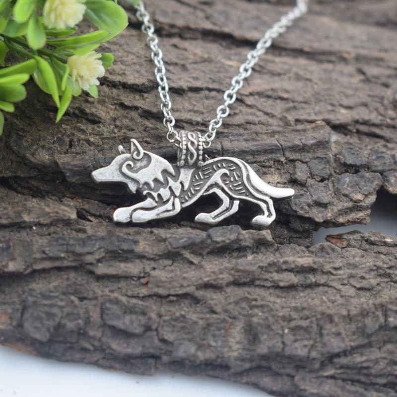 

Sanlan Norse viking wolf necklace