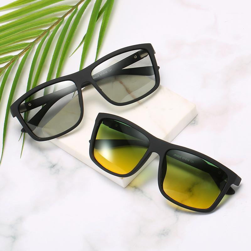 

Photochromic Sunglasses Men Polarized Driving Chameleon Glasses Male Change Color Sun Glasses Day Night Driver's Eyewear1