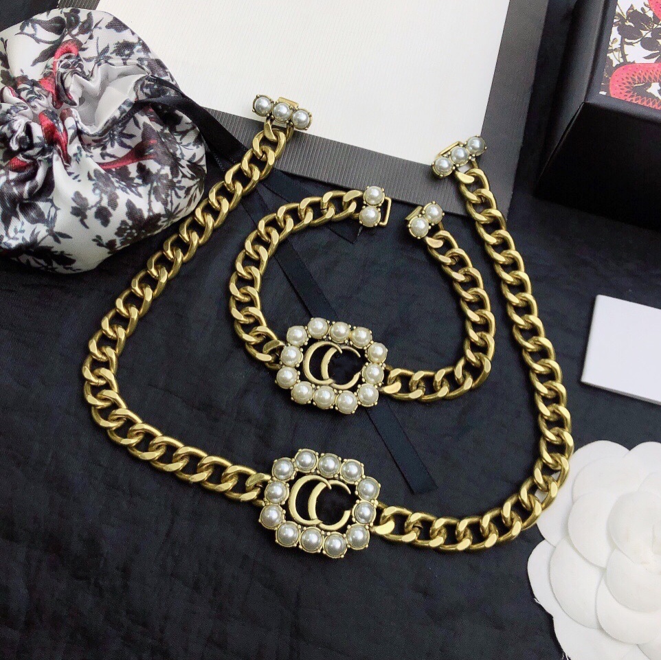 

luxury designer jewelry women necklace gold chains with Star Diamond Pearl pendant necklace earrings and bracelets suit fashion jewelry