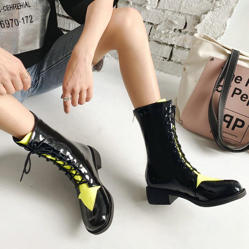 

2020 Tide Girl Boots Women Fashion Motorcycle Boots Square Low Heel Ankle Autumn Winter Zipper Mid-Calf Big Size 44, Black