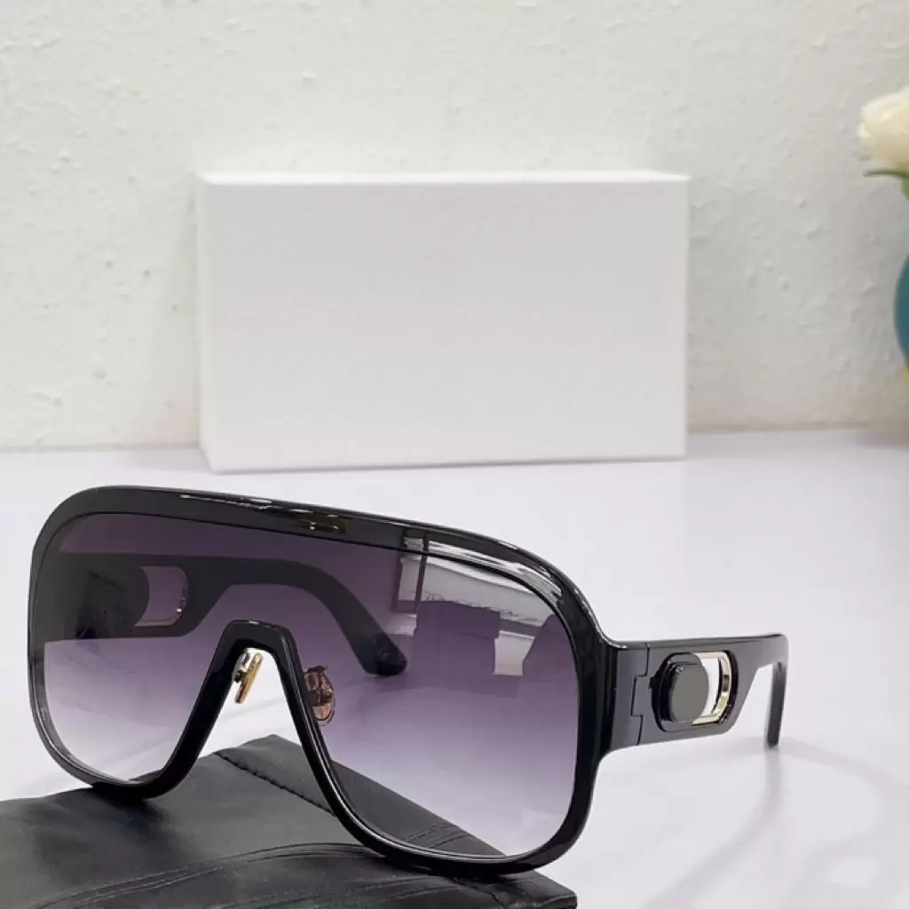 Lunettes de soleil pour femme et hommes 2022 designer rétro été m1u anti-ultraviolet conduite de pêche de la mode aléatoire