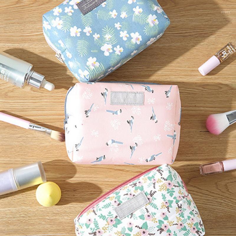 

2020 Fashion Mini Purse Travel Wash Bag Toiletry Make Up Case Sweet Floral Cosmetic Bag Organizer Beauty Pouch Kit Makeup Pouch1, A1