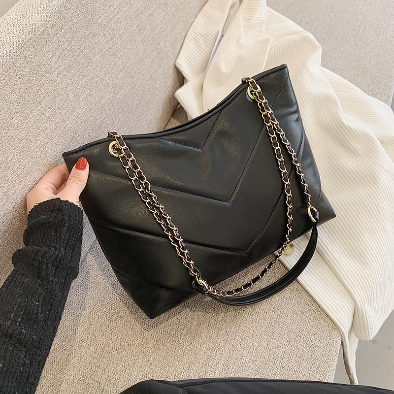 

Texture Bag 2021 New Style Fashion Texture Shoulder Bag Chain Large Capacity Underarm, Beige