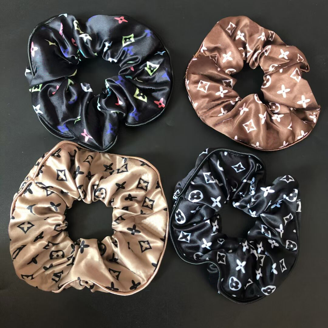 

4color Women Designer Letters Print Large Intestine Hair Ties Ropes Old Flower Pattern Scrunchies Hairbands Elastic Rubber Bands Ponytail Holder Head Accessories