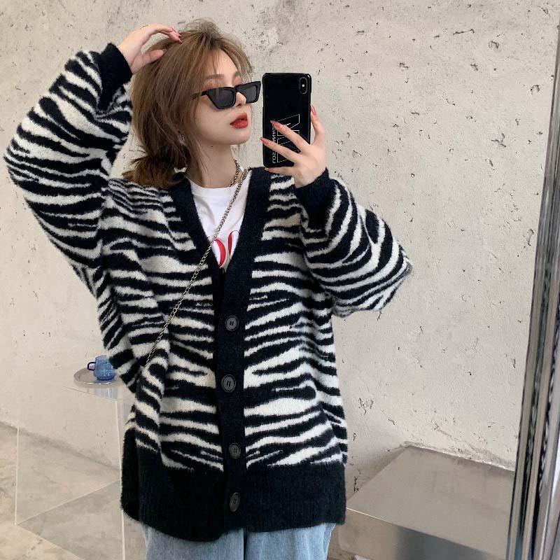 

Knitted Cardigan Women's Autumn and Winter New Black Zebra Pattern Loose Lazy Wind Long Sleeve Sweater Coat V-neck Top Outwear, Zebra color