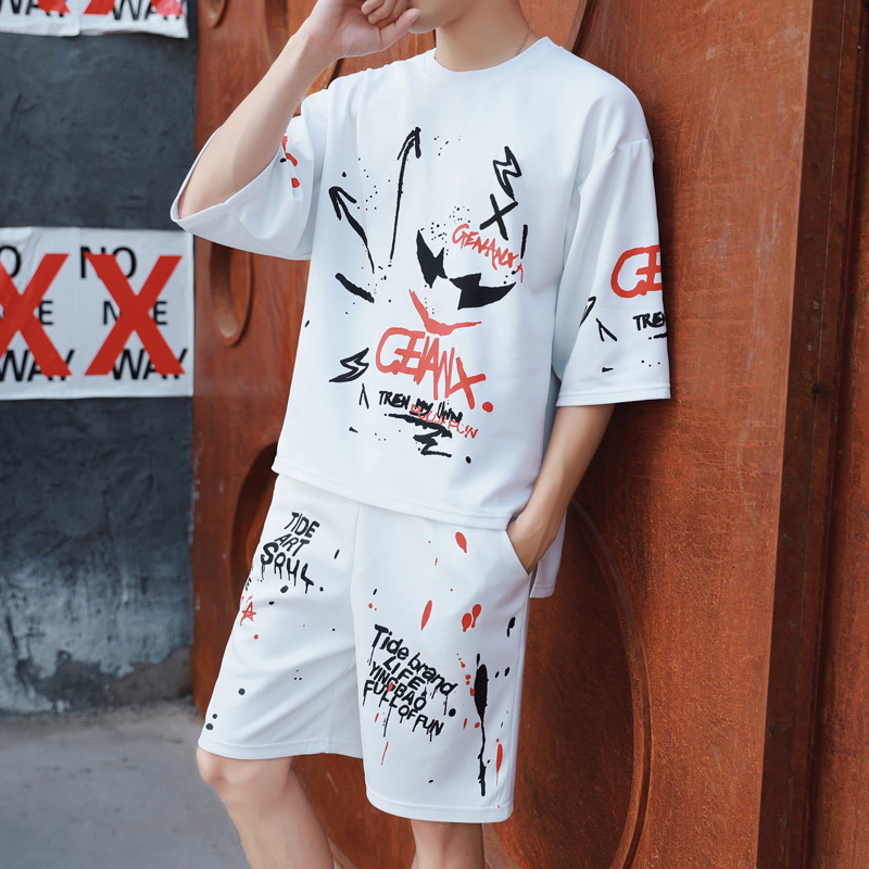 

2021 New Summer Sportwear Sets Outwear Sweatshirts Men Beach Vacation Graffiti Print Suit 2 Piece Set Rov6, Black