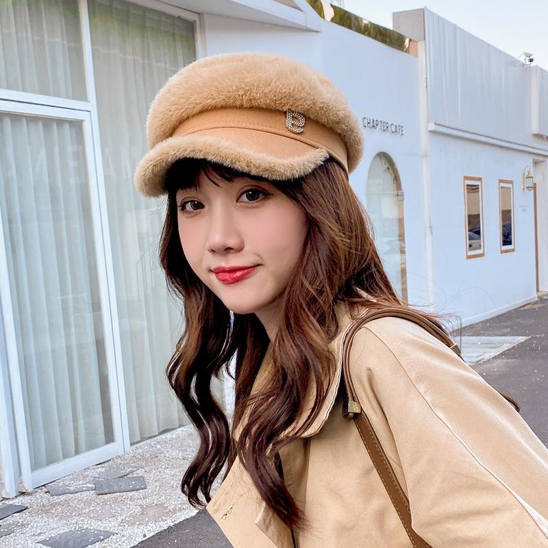 

Korean version of autumn and winter Plush with diamond octagonal hat for women warm and thickened Berets
