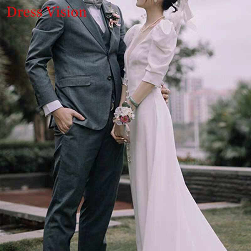 

2021 New Dress, Wedding Dress 1GBC, Same as the photos