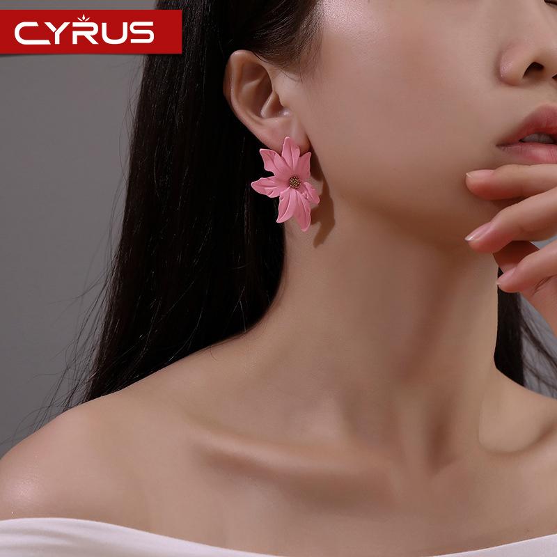 

Pretty Big Petal Earrings Exaggerated Earrings For Women Sweet Flower Pure Candy Color Female Studs Elegant Jewelry