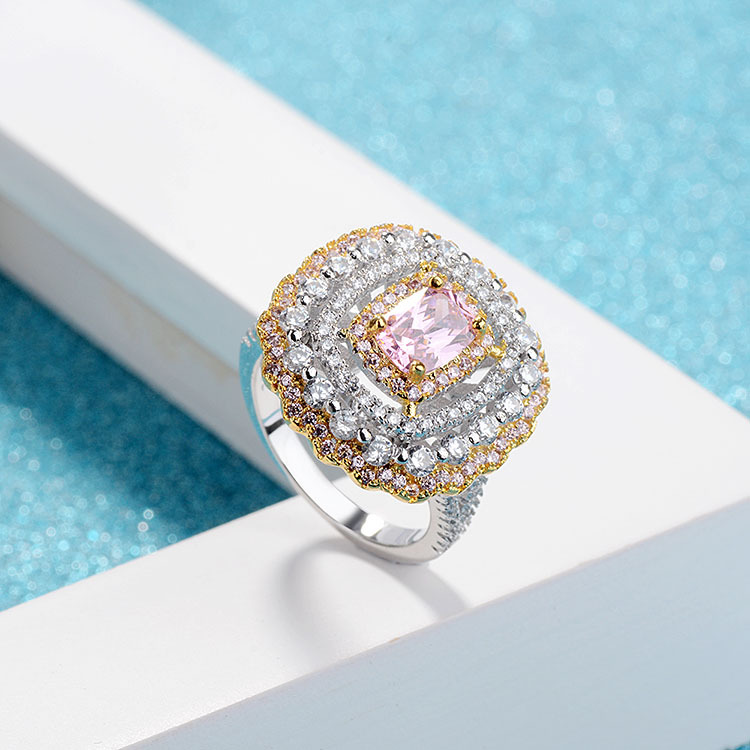 

New style ring European and American fat rectangular plated two-color hot-selling hot-selling retro fashion high-end luxury proposal ring an